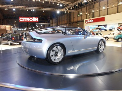 Citroen Concept Car Rear : click to zoom picture.